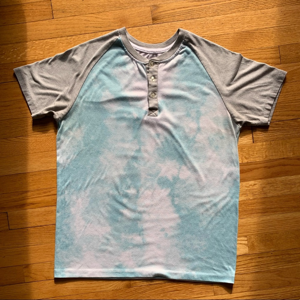 Tie-dye mens henley